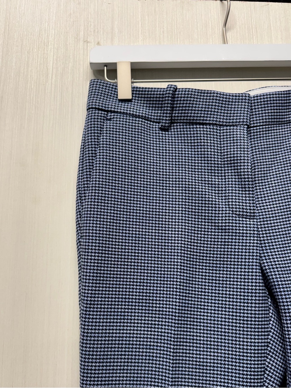 Ann Taylor The Sophia Pant NWT Size 0P - Picture 4 of 5
